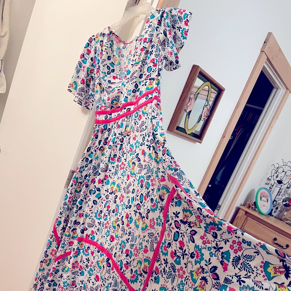 2019 Boden dress, worn maybe 2-3 times, in great condition.